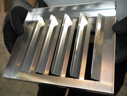 钣金加工企业如何通过引进自动化折弯成型设备降低生产成本,提高产品质量?-中山江南登陆入口-江南online(中国)-江南登陆入口-江南online(中国) 钣金加工企业如何通过引进自动化折弯成型设备降低生产成本,提高产品质量?-中山江南登陆入口-江南online(中国)-江南登陆入口-江南online(中国)