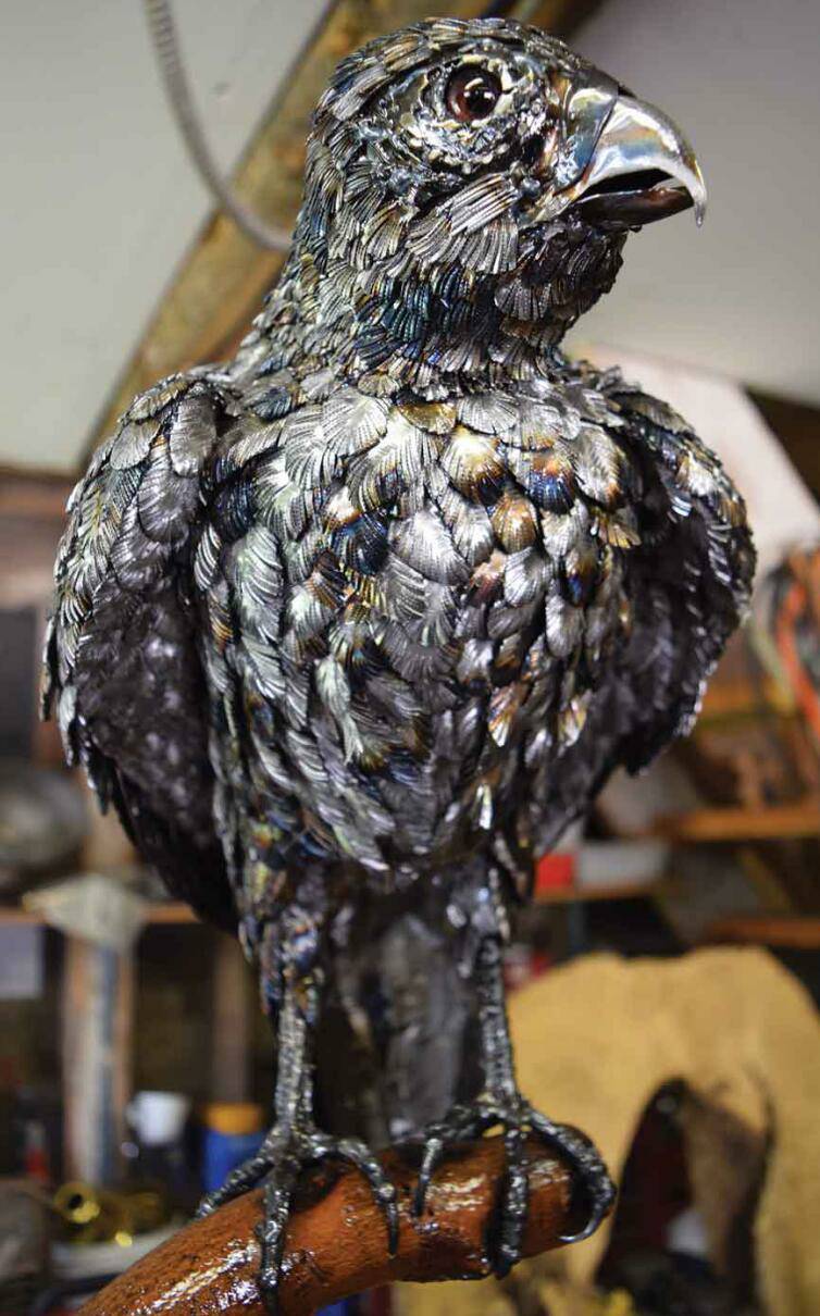 全球钣金新闻-金属制造狂：焊工制作动物的金属钣金-江南登陆入口-江南online(中国)